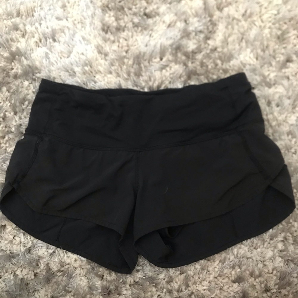 Lululemon speed up short 2.5